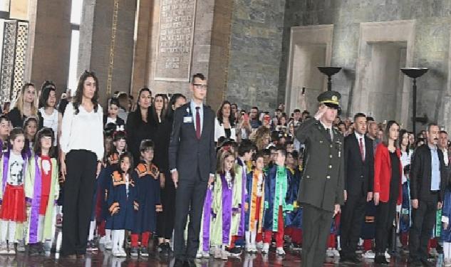400 Çankayalı Çocuk Ata’sını Ziyaret Etti
