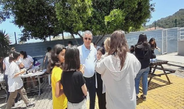 Başkan Topaloğlu kermese katıldı