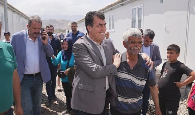 İslahiye’deki Osmangazi Evleri’nde yüzler gülüyor