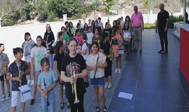 Başkan Topaloğlu’ndan Cumhuriyet Bandosu’na ziyaret