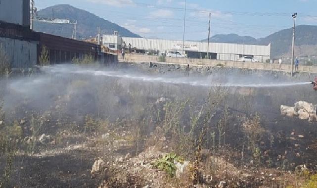 Muğla Büyükşehir Belediyesi Anız Yangınlarına Karşı Vatandaşları Uyardı