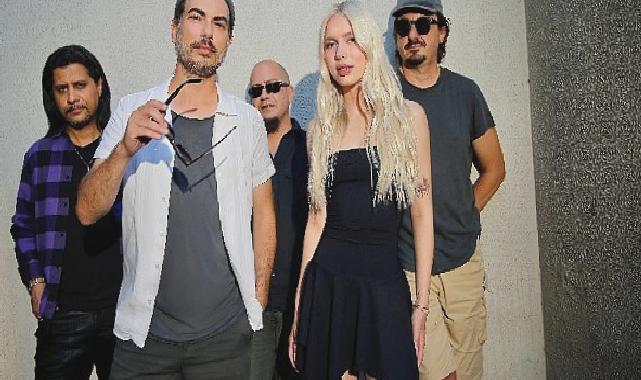 Mor ve ötesi ve Aleyna Tilki Coke Studio için birlikte şarkı seslendirdi
