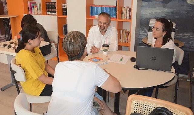 Torbalı Belediyesi öğrencilere rehber oluyor