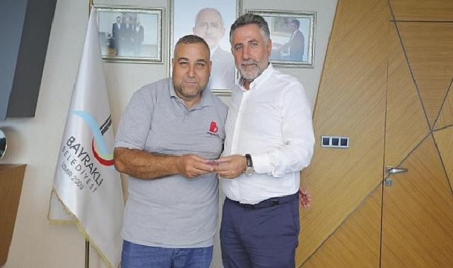 Belediye işçisinden örnek davranış Sokakta bulduğu 15 bin lirayı sahibine teslim etti