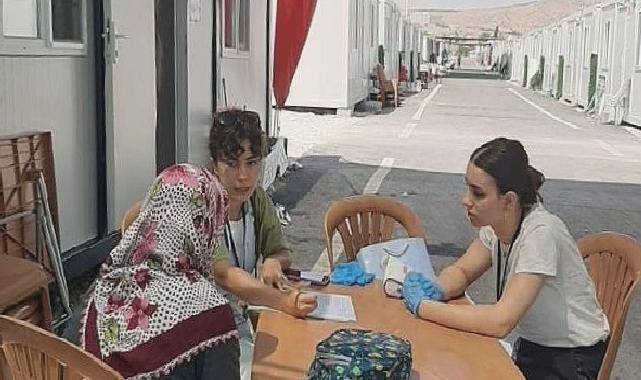 Deü malatya’da depremzedeleri yalnız bırakmıyor