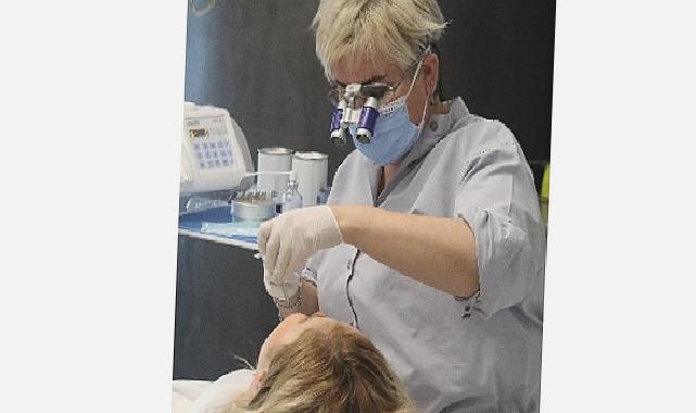 Dijital diş hekimliği ile biyolojiyi koruyan implant