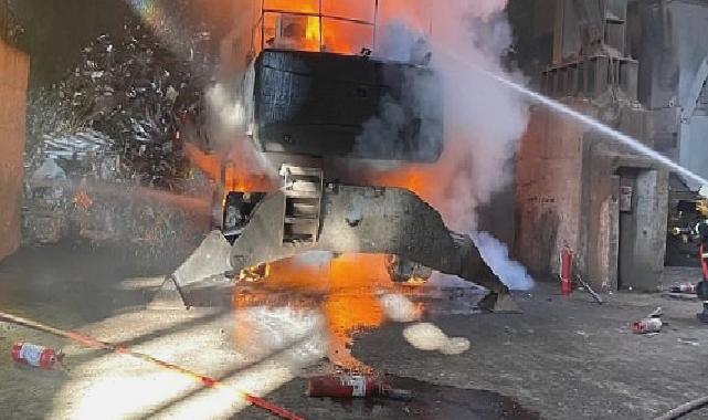 İtfaiyeden Dilovası’ndaki yangına müdahale