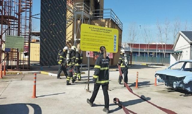 Büyükşehir İtfaiyesi’nden tersane personeline eğitim