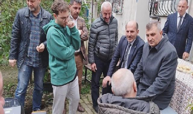 İhsaniyelilerden Ali Yıldırım Sezer’e tam destek