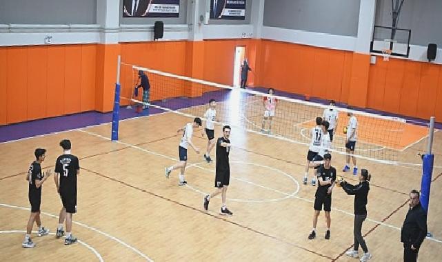 Kartepe’nin Gençlerine “Çiçek Gibi” Salon Yapıldı