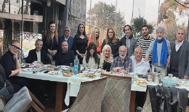 Ünlüler yeni kanal kahvaltısında buluştu