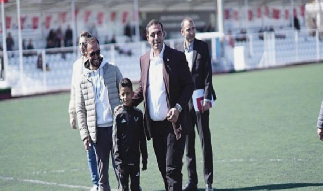 Narlıdere Belediyesi, 19 Mayıs Atatürk’ü Anma Gençlik ve Spor Bayramı etkinlikleri kapsamında futbol turnuvası düzenleyecek