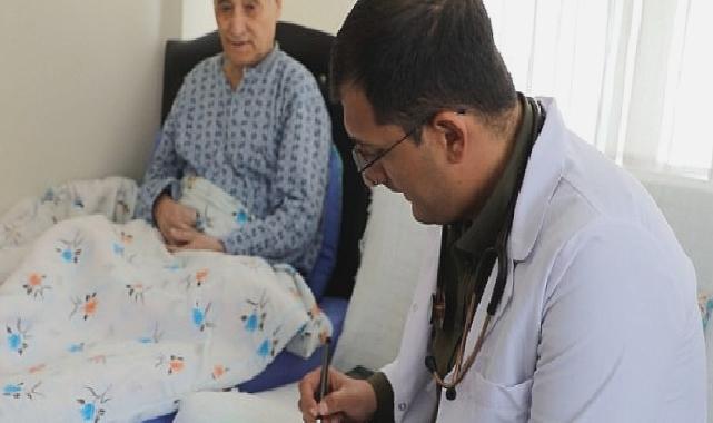Sezen Elcik; “Büyükşehir’in Evde Bakım ve Reçete Yazma Hizmeti ile Hayatımız Kolaylaştı”