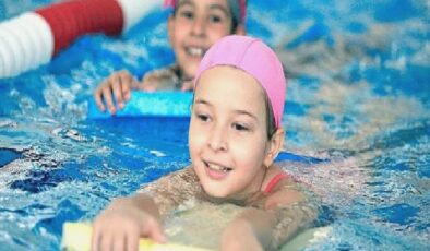 Bornova’da yaz spor okulu kayıtları başlıyor