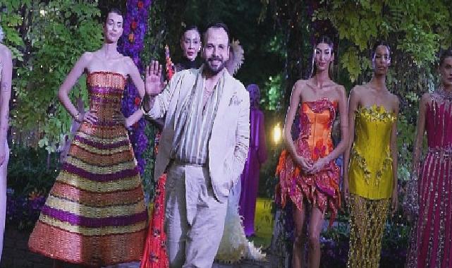Murat Acar’dan tarihi köşkün bahçesinde 10. Yıl Defilesi