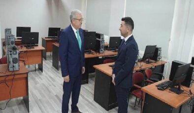 EÜ Siber Güvenlik Meslek Yüksekokulu yeni dijital savaşçılarını bekliyor