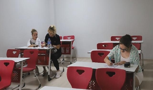 Menderes’te Kurslara Yoğun İlgi